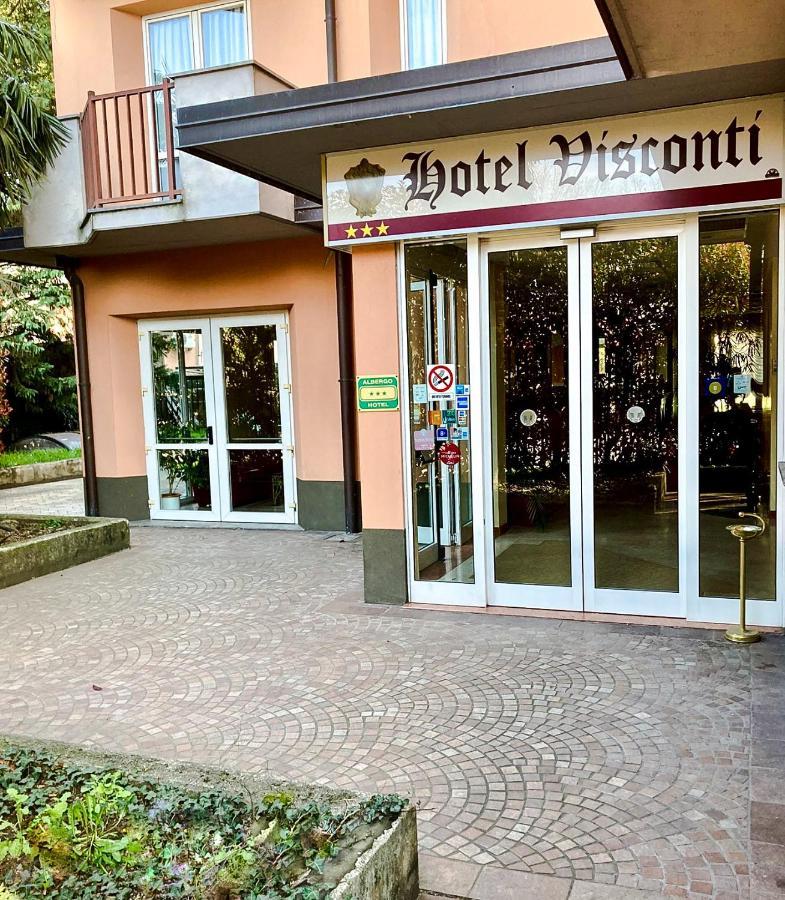 Hotel Visconti Мельцо Екстер'єр фото